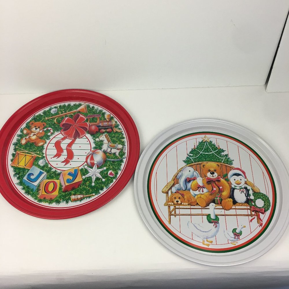 2 Vtg Christmas‎ Holiday Round Serving Trays Tin